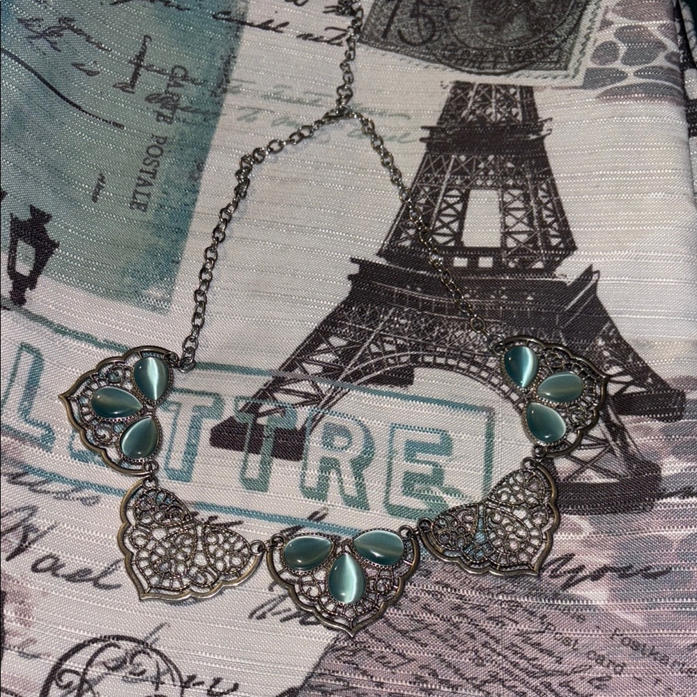 Vintage-Inspired Silver and Green Medallion Necklace